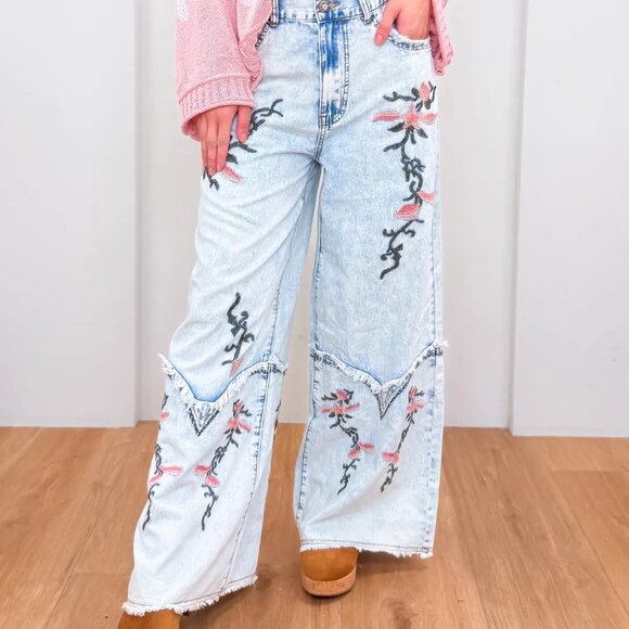 POL Elegant & Sweet Pants - Picture 1 of 5